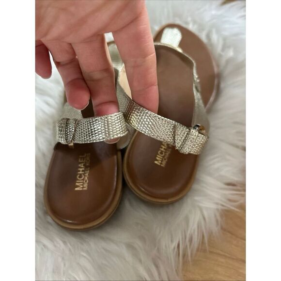 MICHAEL MICHAEL KORS Leather Gold Women's MK Plate Flat gladiator  Sandals Size - Picture 5 of 8